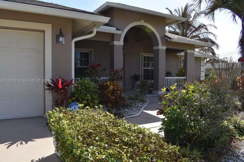 1084 SW Di Lido Ln Port St Lucie, FL 34953