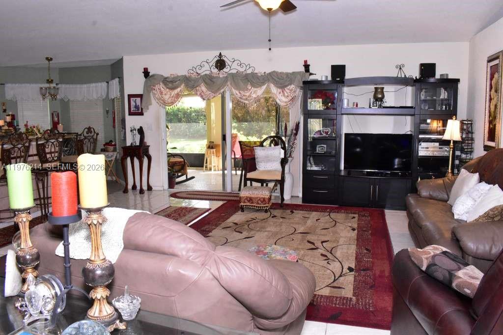 1084 SW Di Lido Ln Port St Lucie, FL 34953