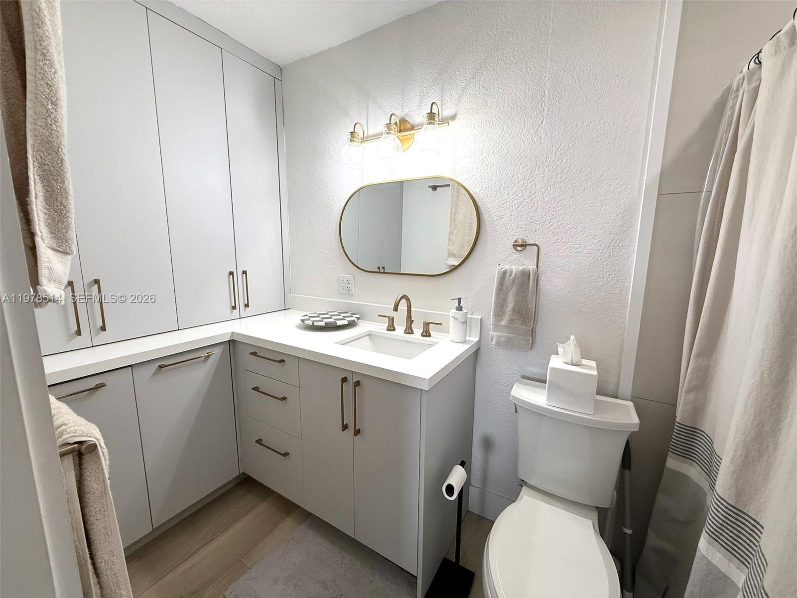 6545 SW 27th St Miami, FL 33155