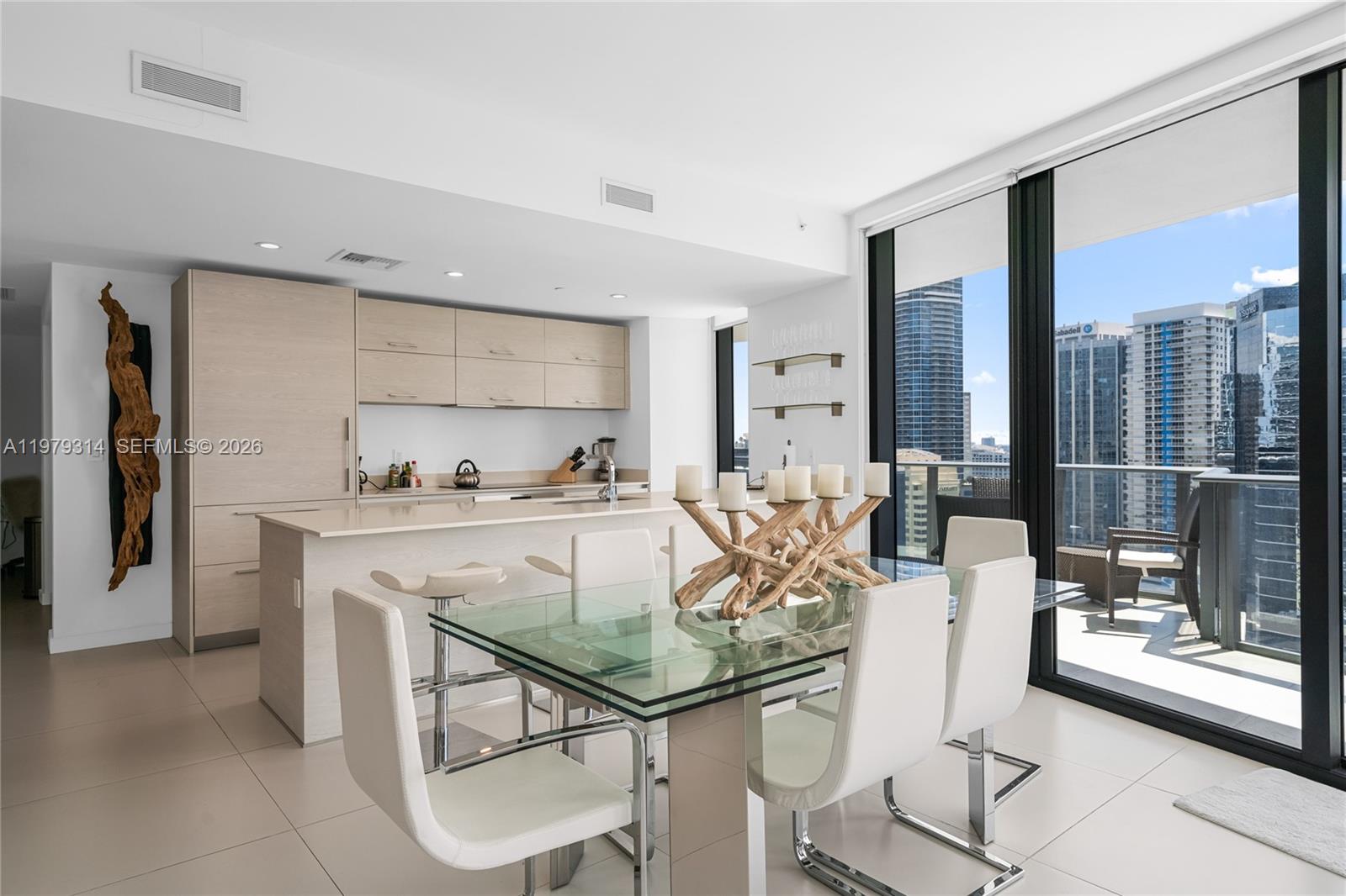 image Dua Miami (SLS Brickell)3