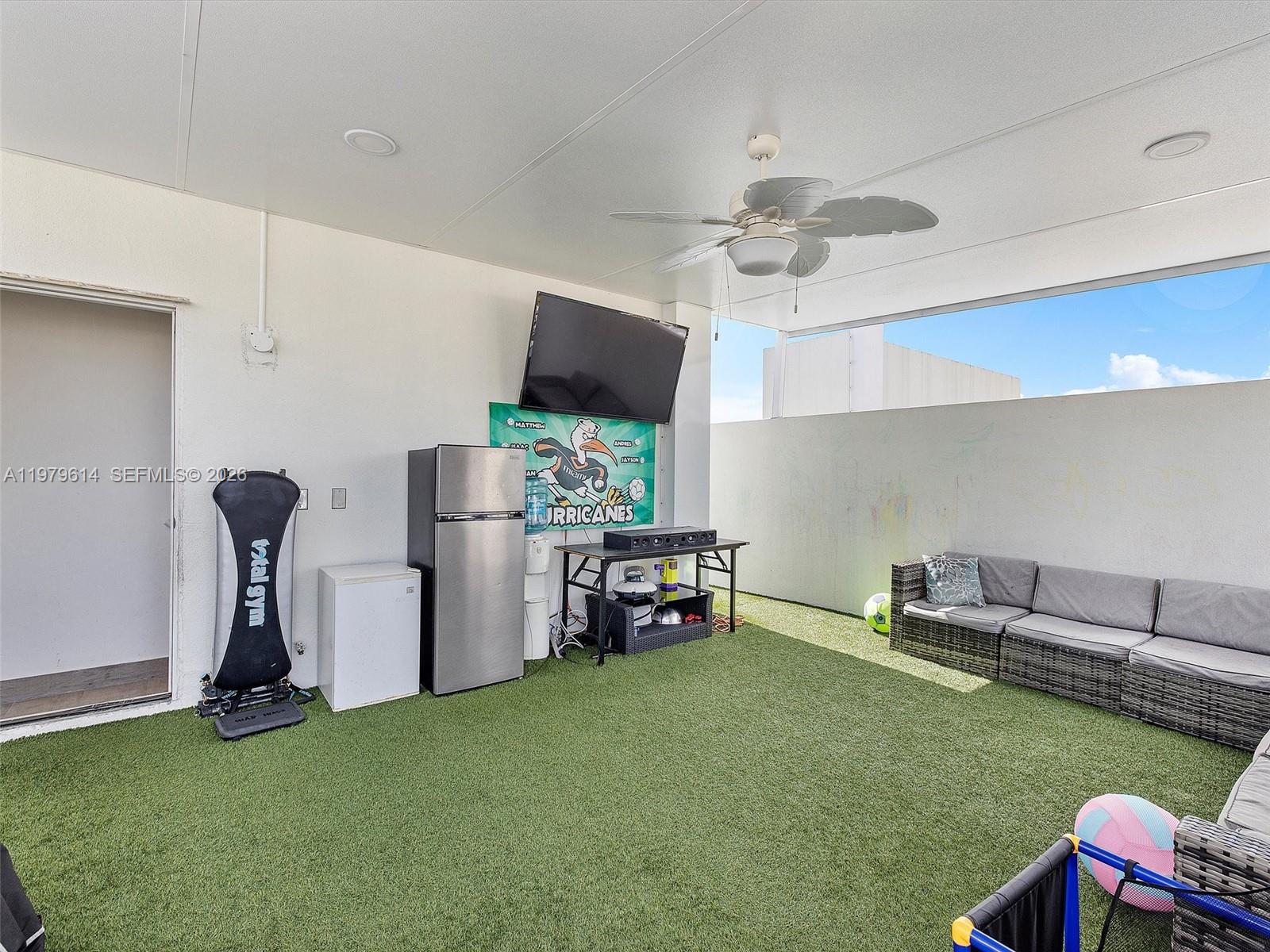 25888 SW 139th Pth Homestead, FL 33032