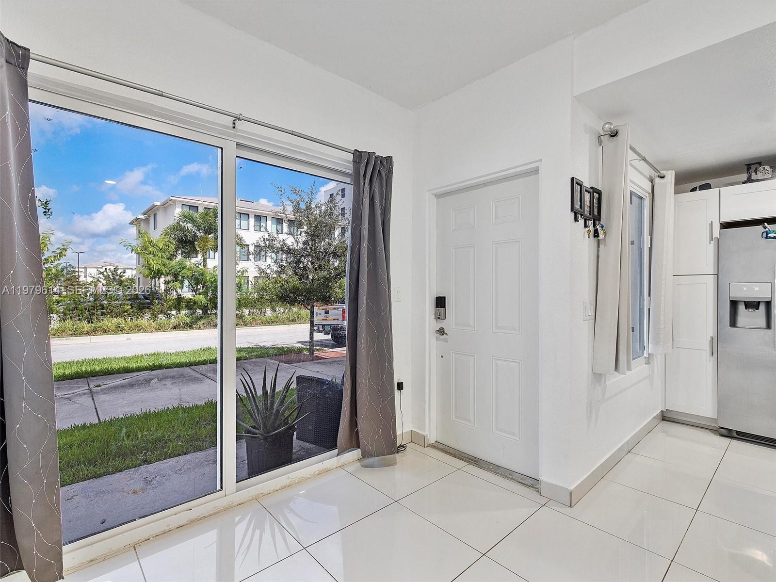25888 SW 139th Pth Homestead, FL 33032