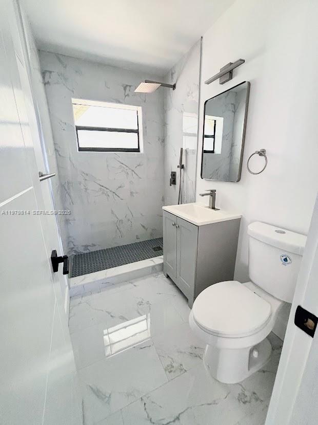 1400 N 70th Ter Hollywood, FL 33024