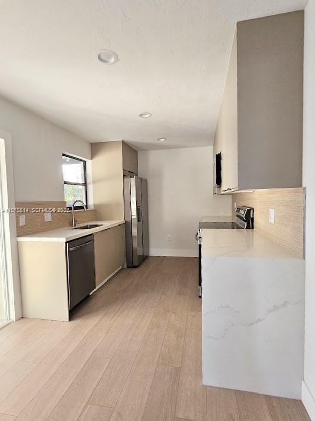 1400 N 70th Ter Hollywood, FL 33024