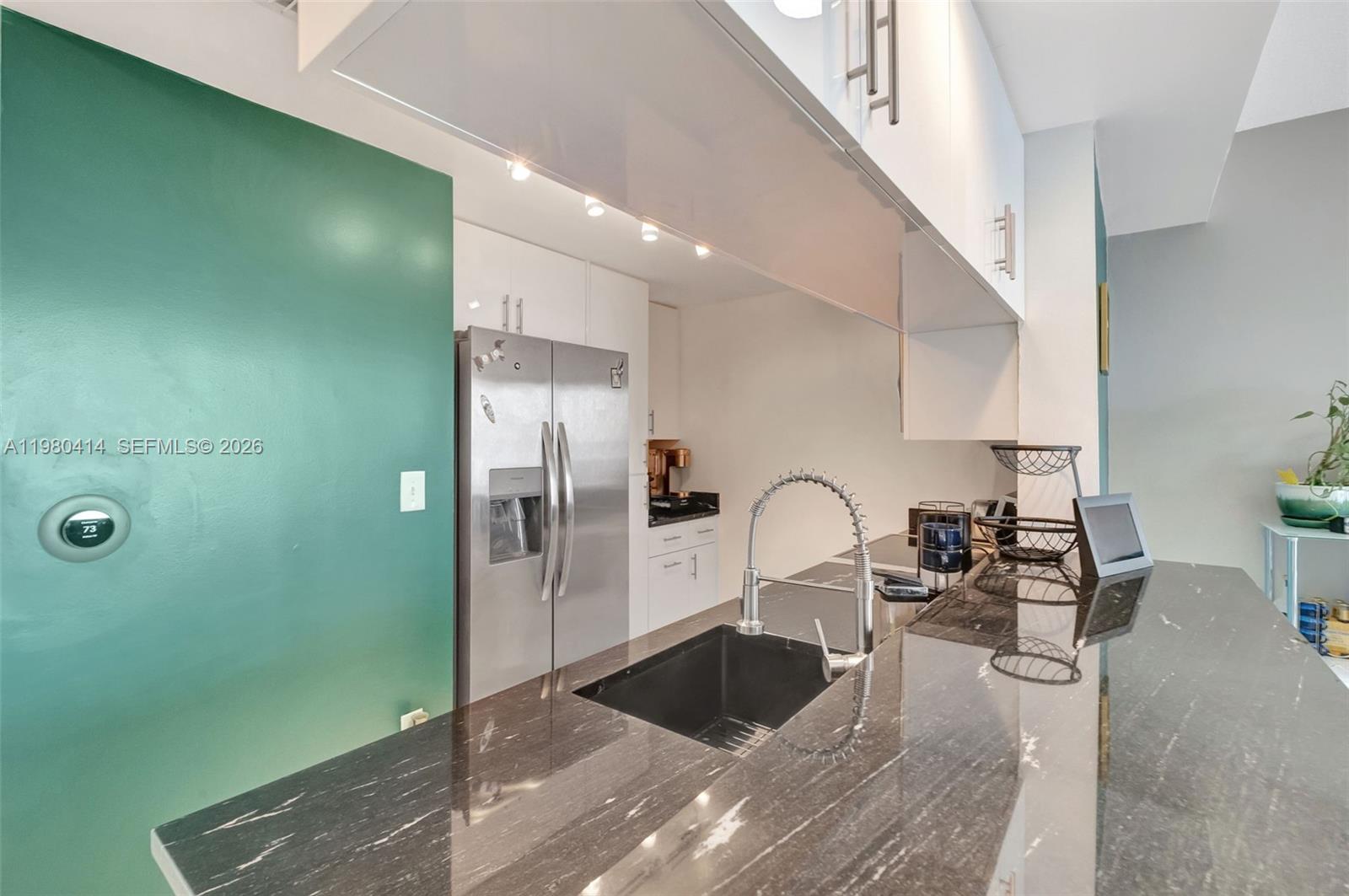 image 1800 Biscayne Plaza6