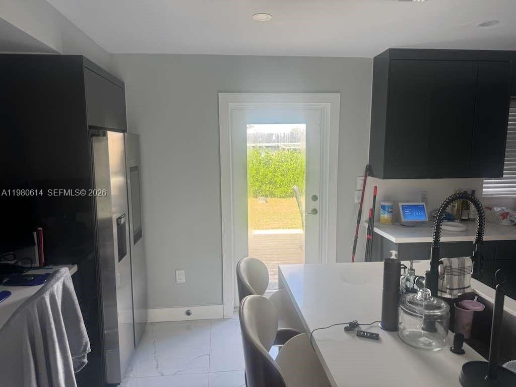 1001 NW 148th St #1001 Miami, FL 33168