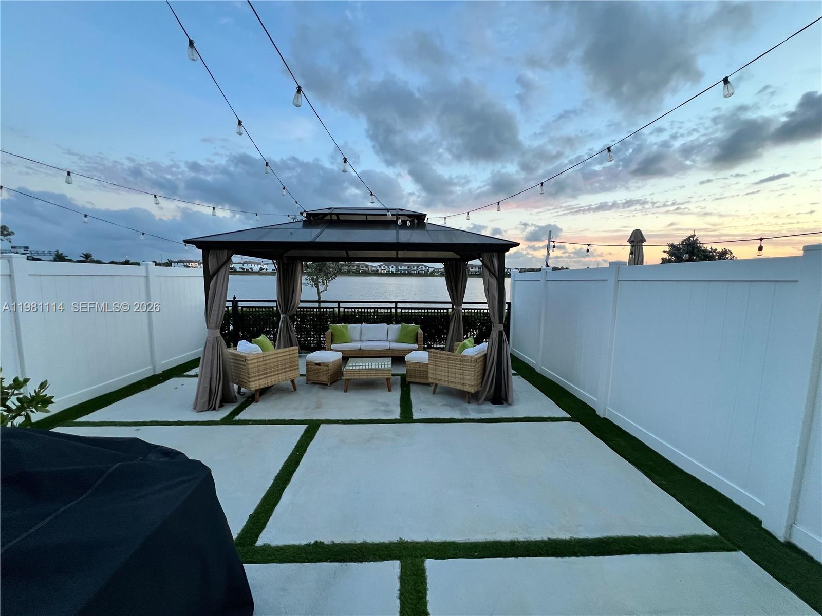 3328 W 114th Ter #3328 Hialeah, FL 33018