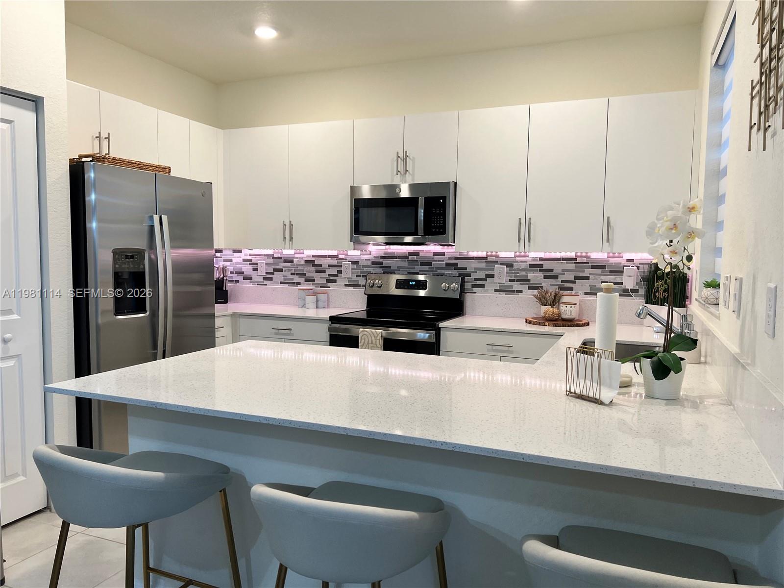 3328 W 114th Ter #3328 Hialeah, FL 33018