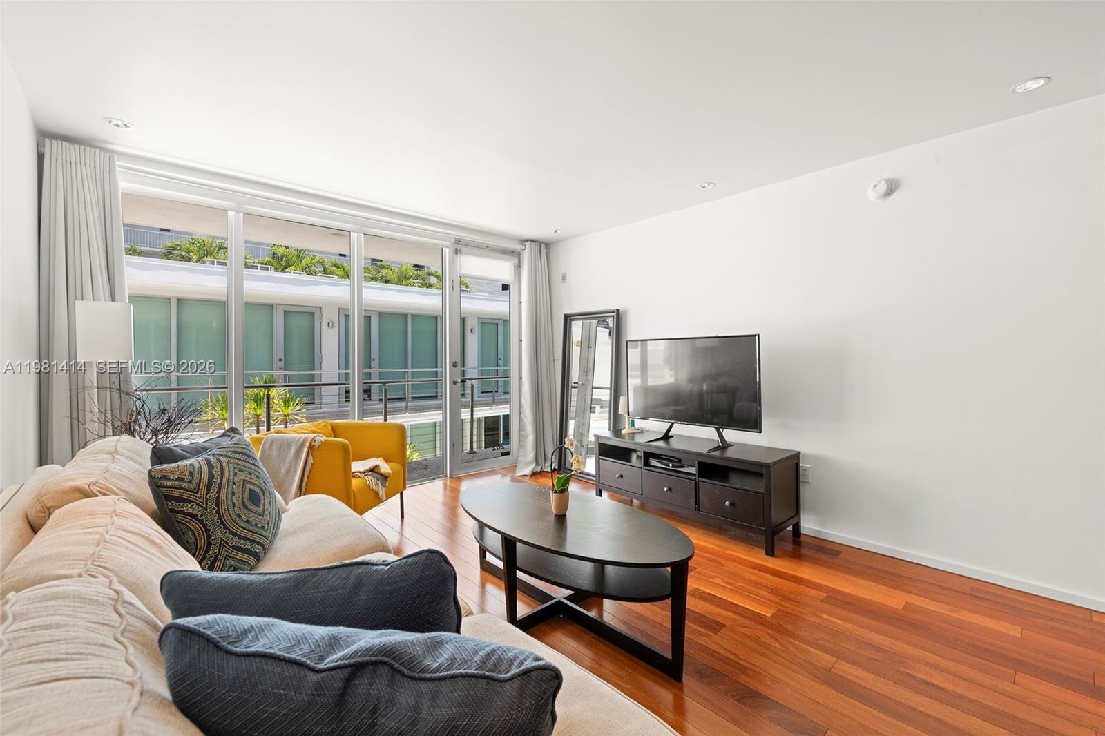 1601 West Ave #202 Miami Beach, FL 33139