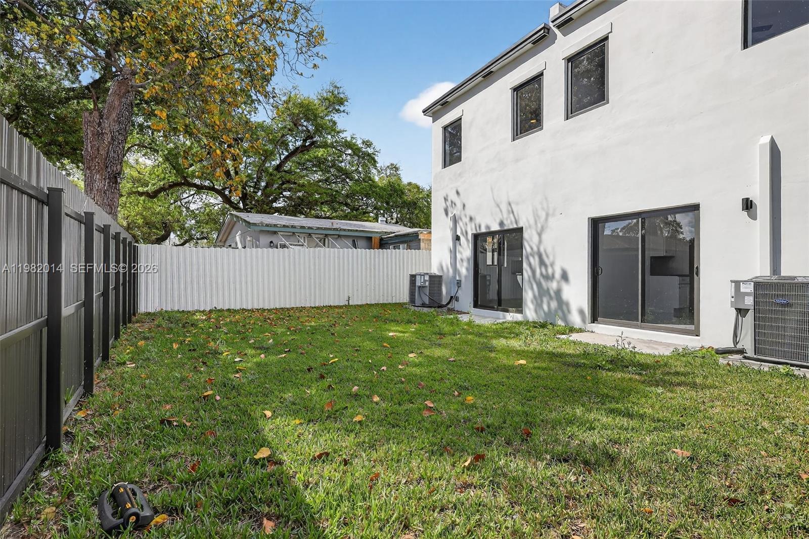 4311 NW 32nd Ave Miami, FL 33142