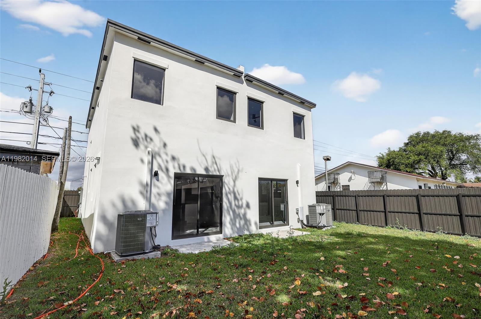 4311 NW 32nd Ave Miami, FL 33142