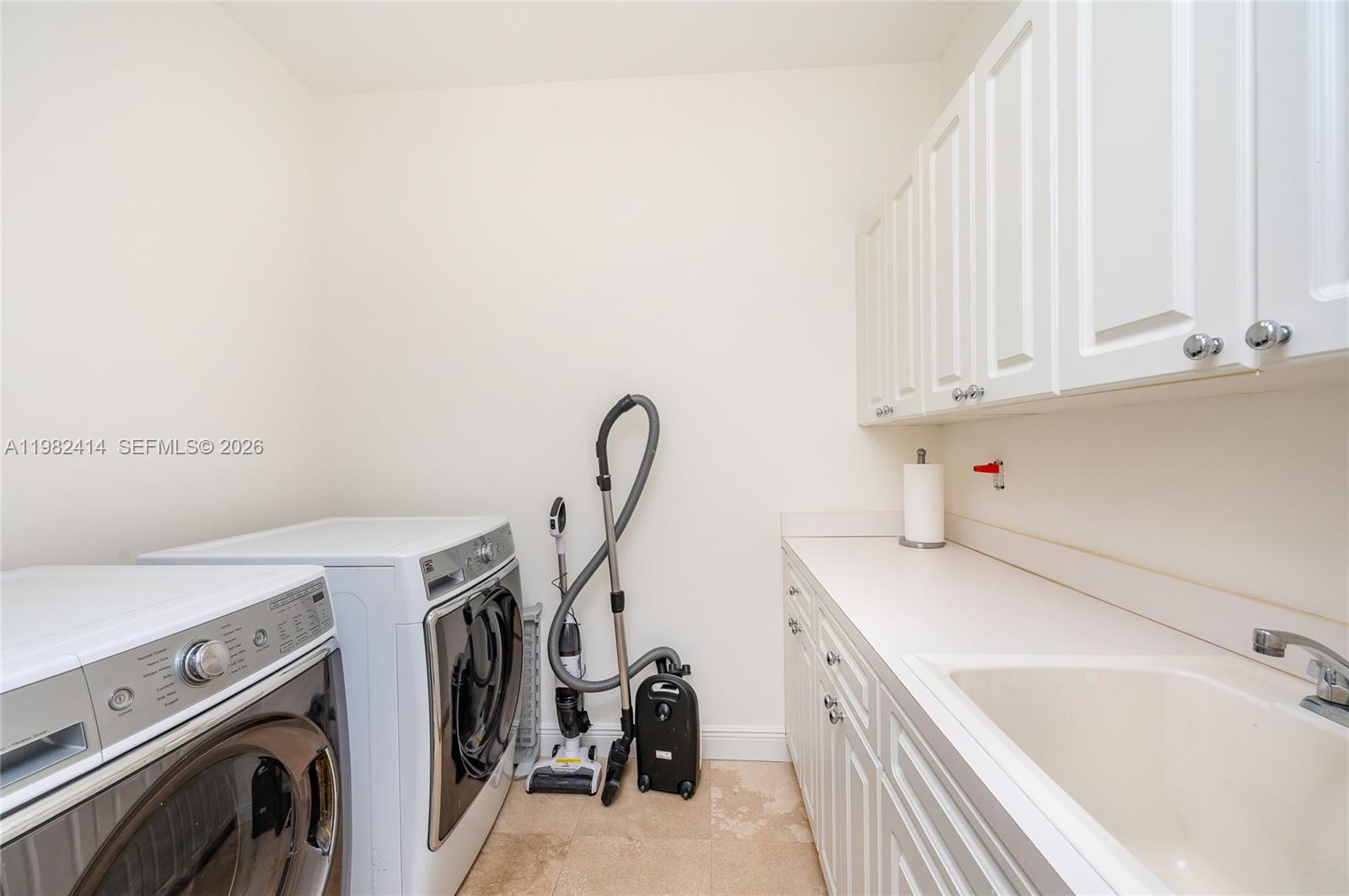 760 Glenridge Rd Key Biscayne, FL 33149