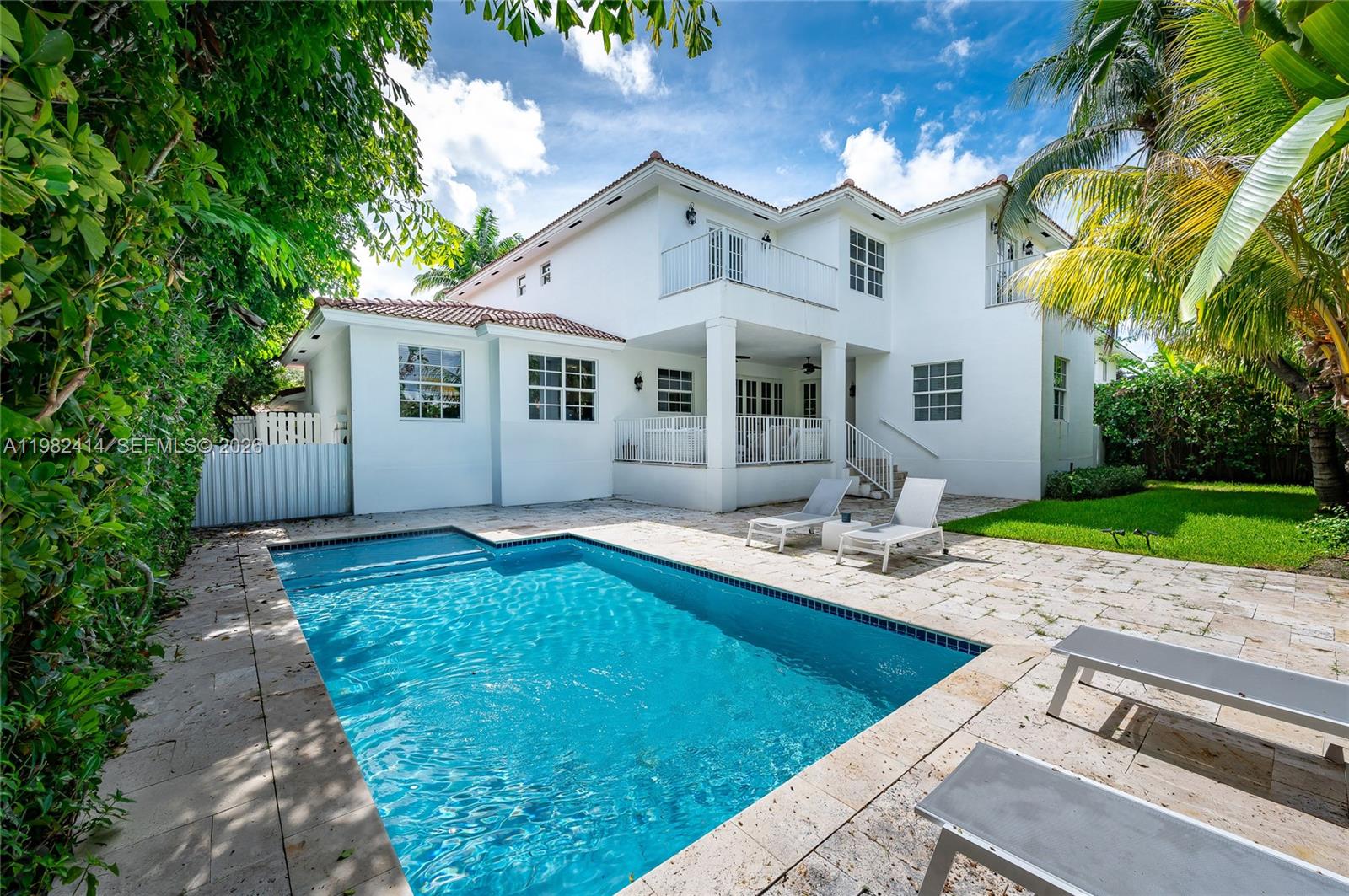 760 Glenridge Rd Key Biscayne, FL 33149