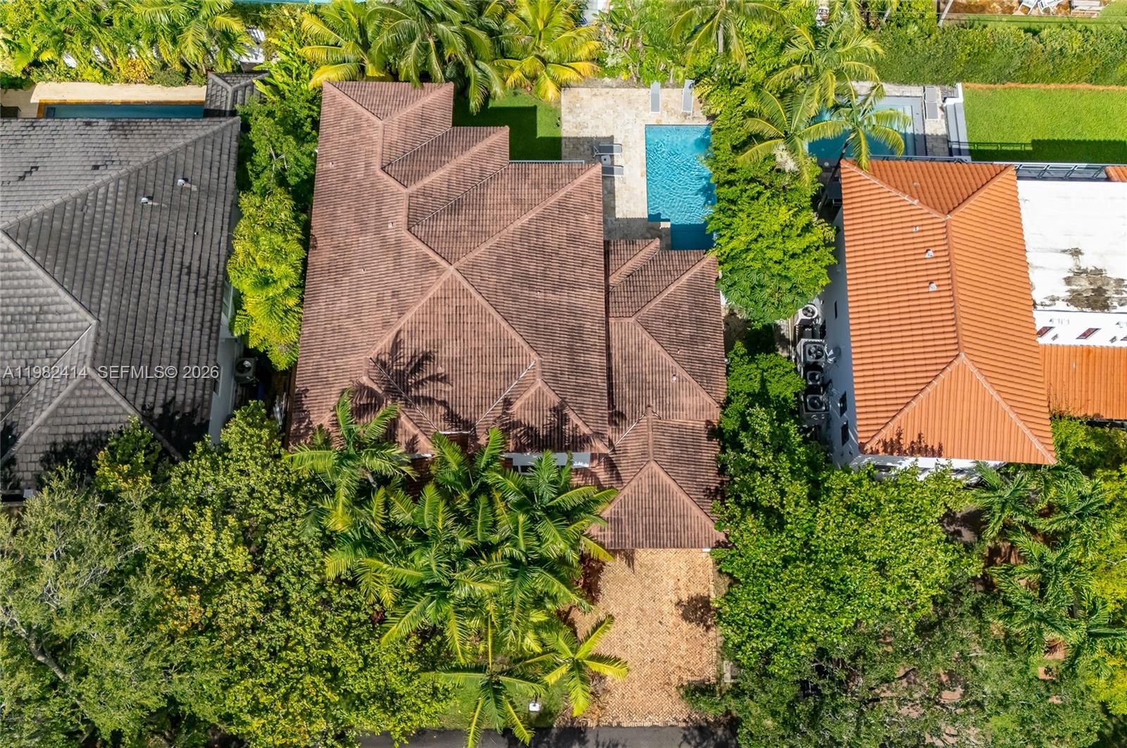 760 Glenridge Rd Key Biscayne, FL 33149