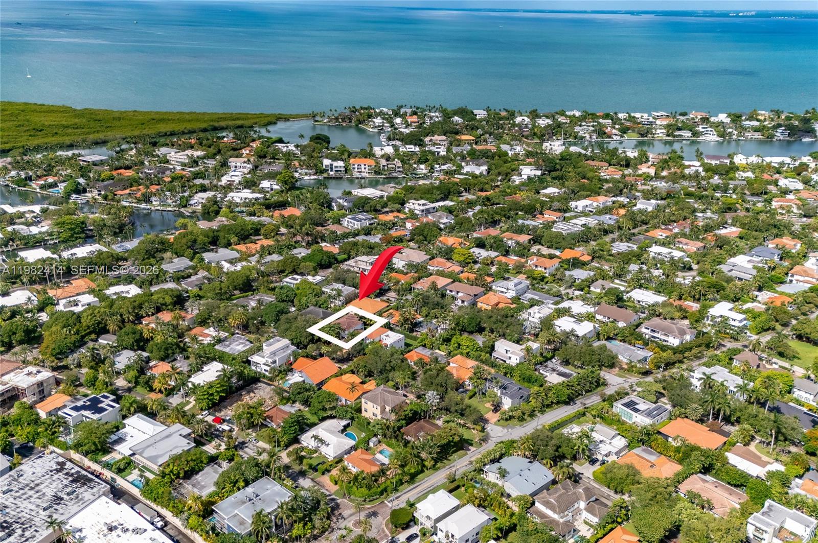 760 Glenridge Rd Key Biscayne, FL 33149