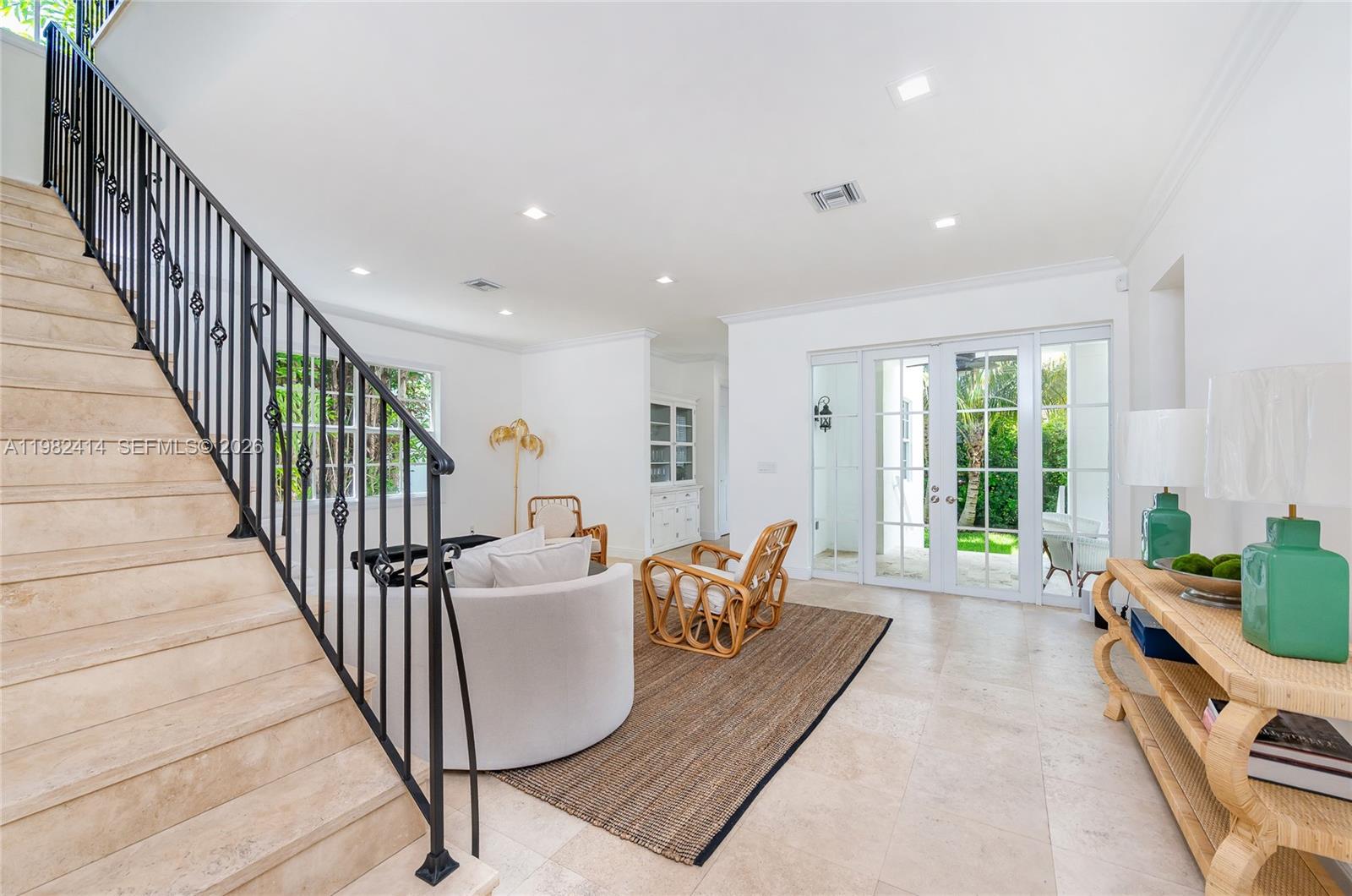 760 Glenridge Rd Key Biscayne, FL 33149