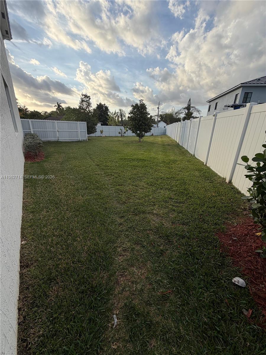 22255 SW 132nd Ave Miami, FL 33170