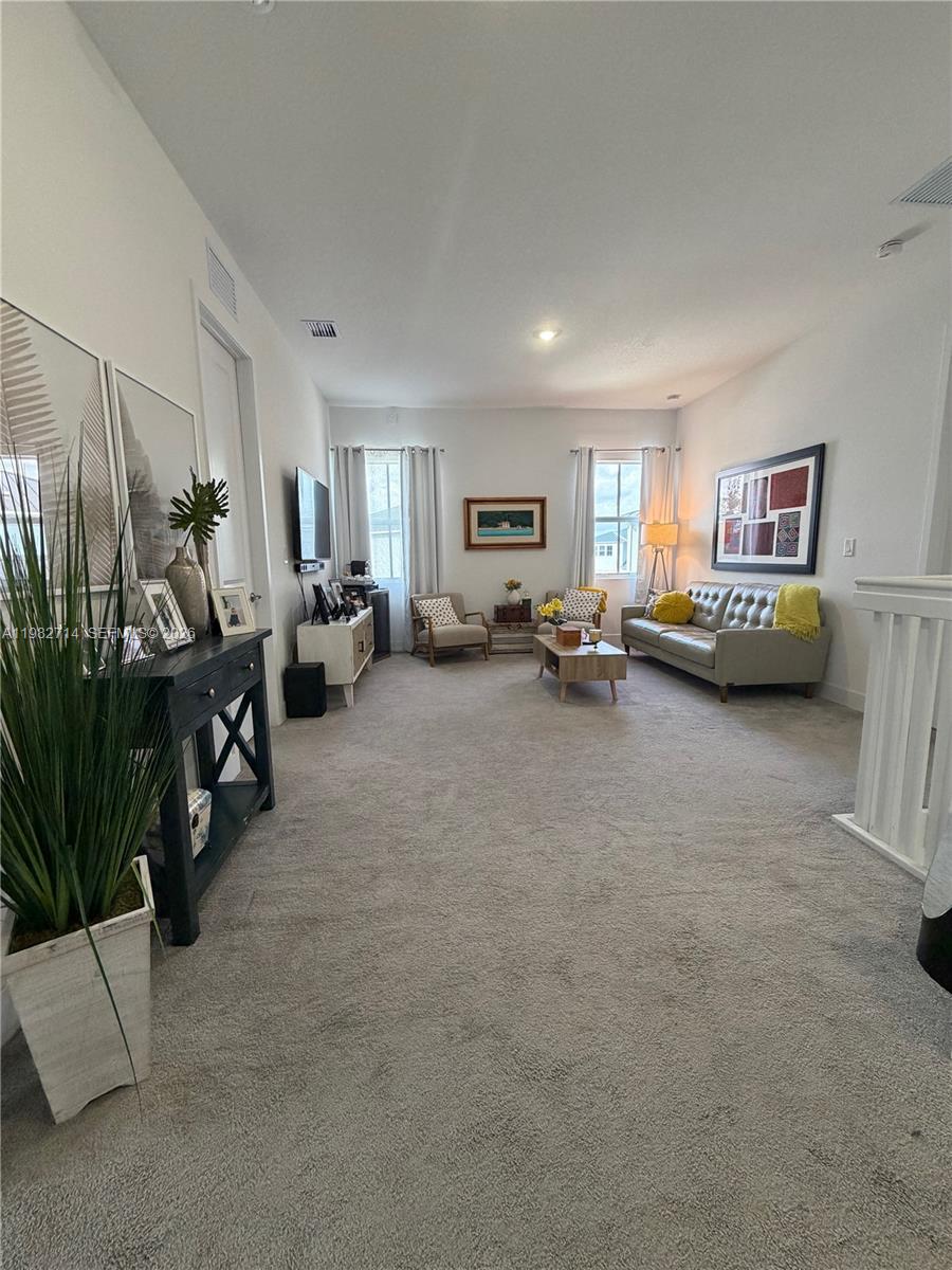 22255 SW 132nd Ave Miami, FL 33170