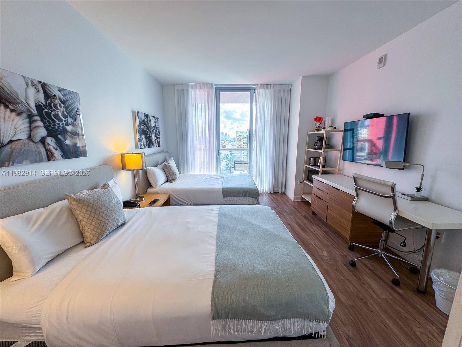 2602 E Hallandale Bch Blvd #R805 Hallandale Beach, FL 33009