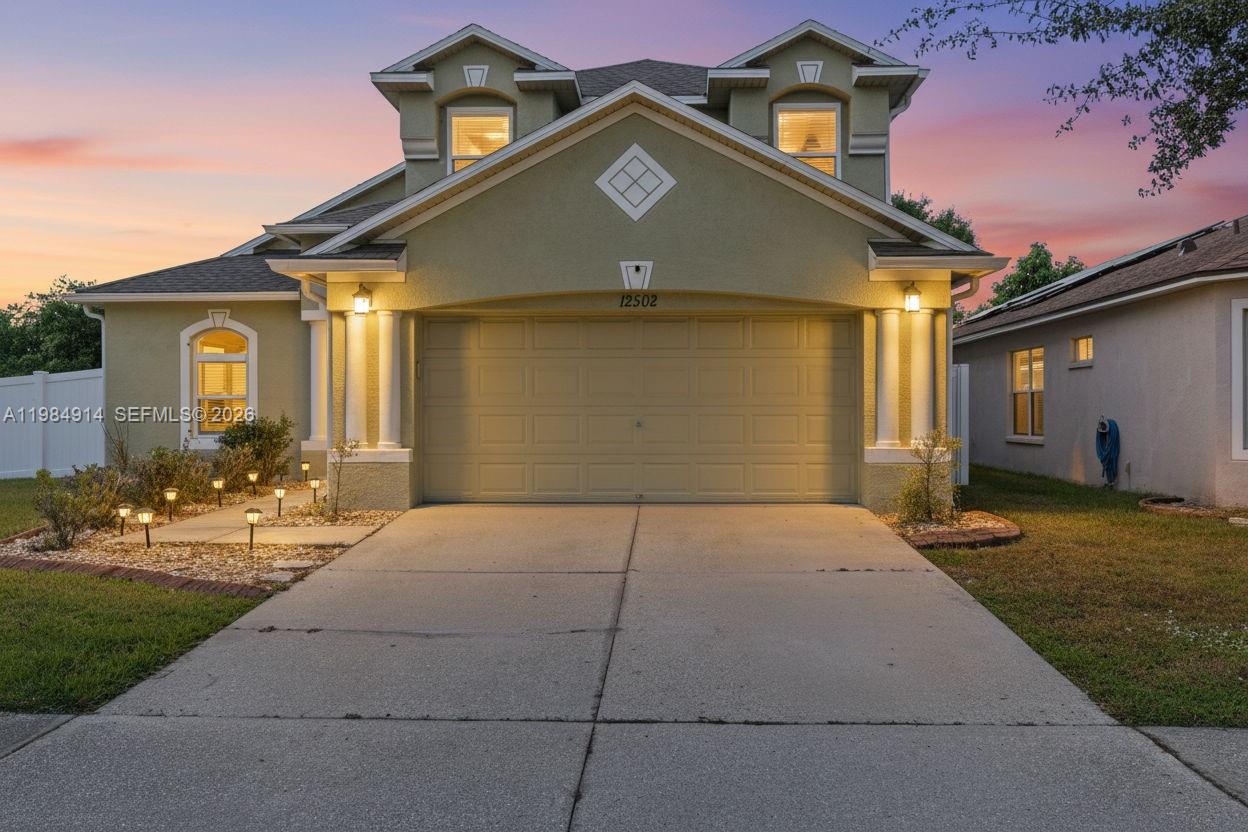 12502 Lake Vis Dr Tampa, FL 33534