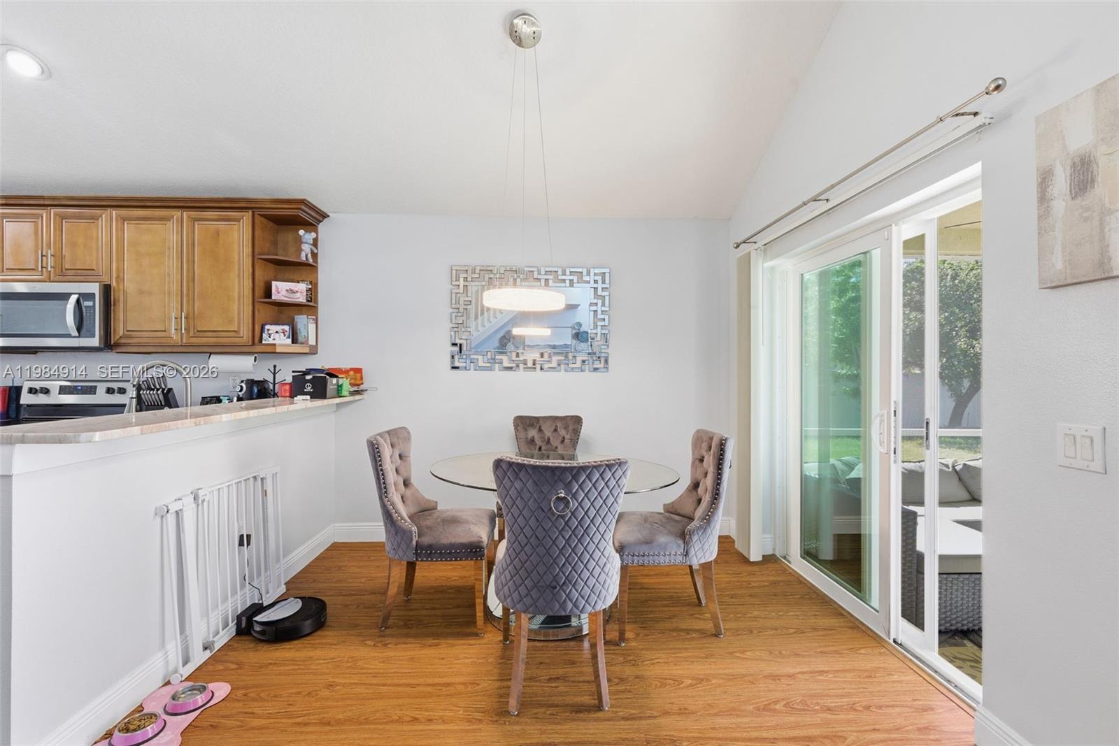 12502 Lake Vis Dr Tampa, FL 33534