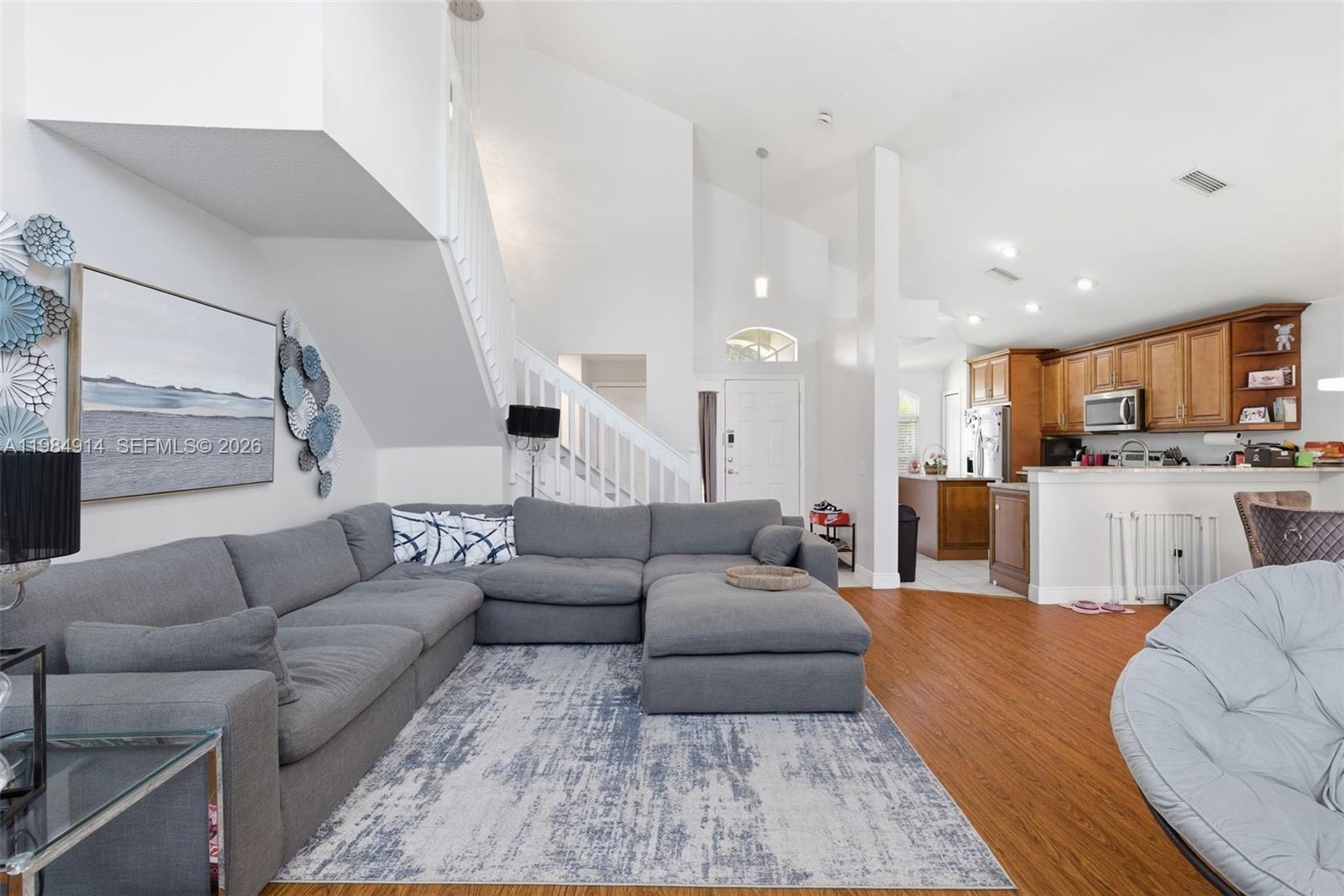 12502 Lake Vis Dr Tampa, FL 33534