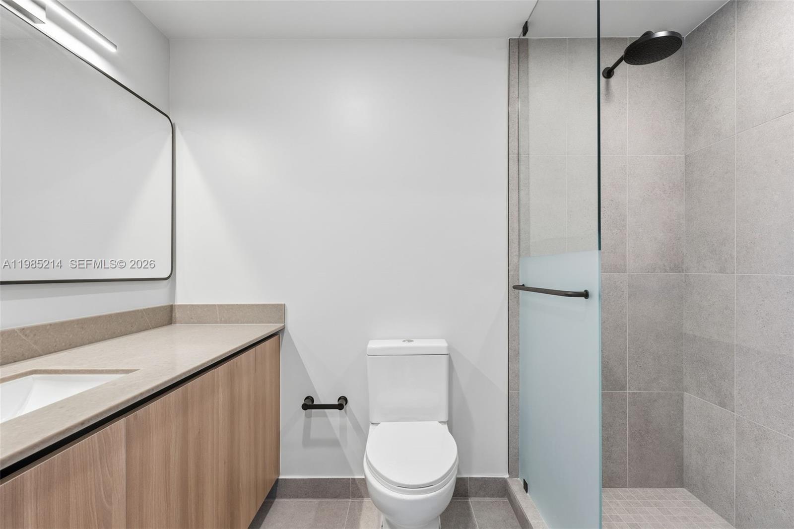 image 501 FIRST Residences10