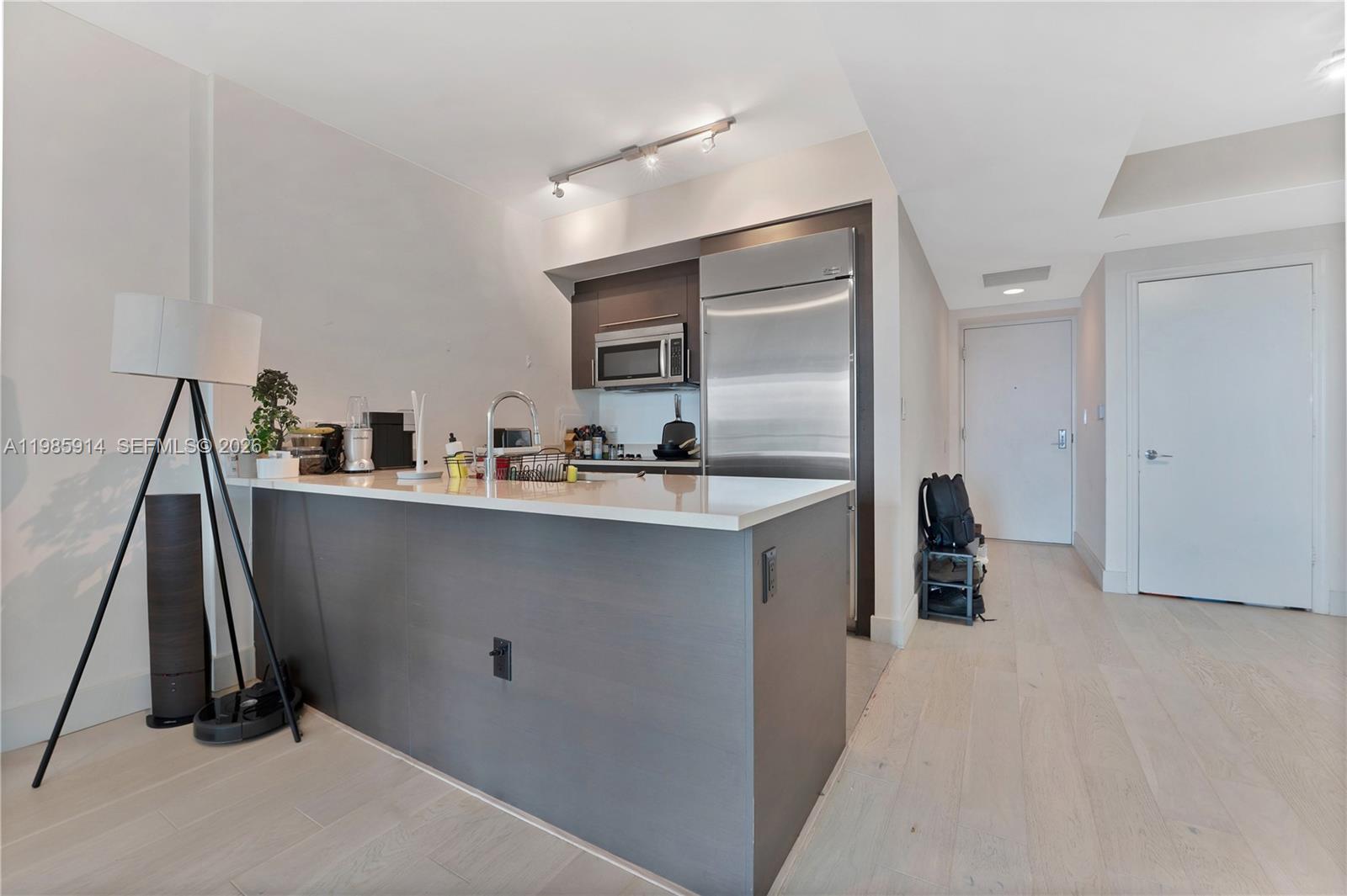 image 500 Brickell East3