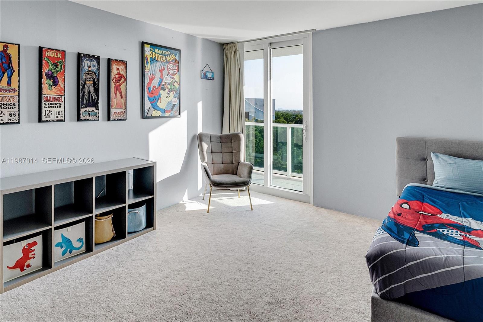 100 Bayview Dr #617 Sunny Isles Beach, FL 33160