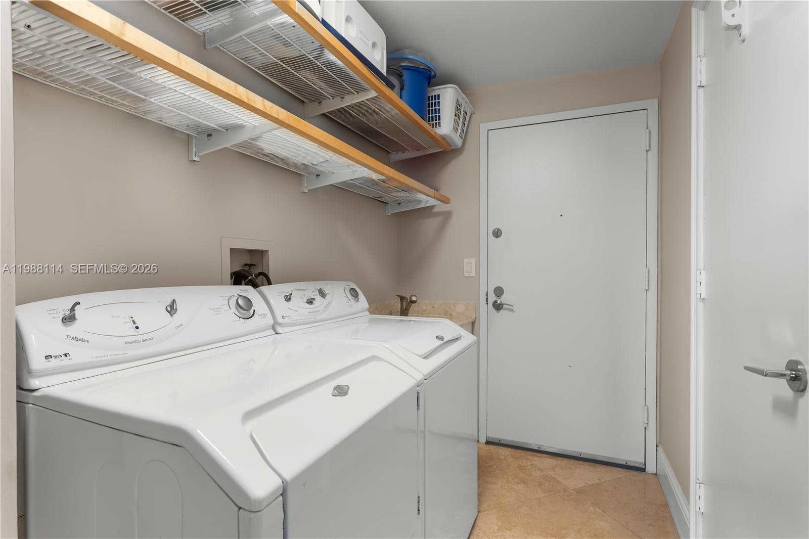 3802 NE 207th St #1001 Aventura, FL 33180