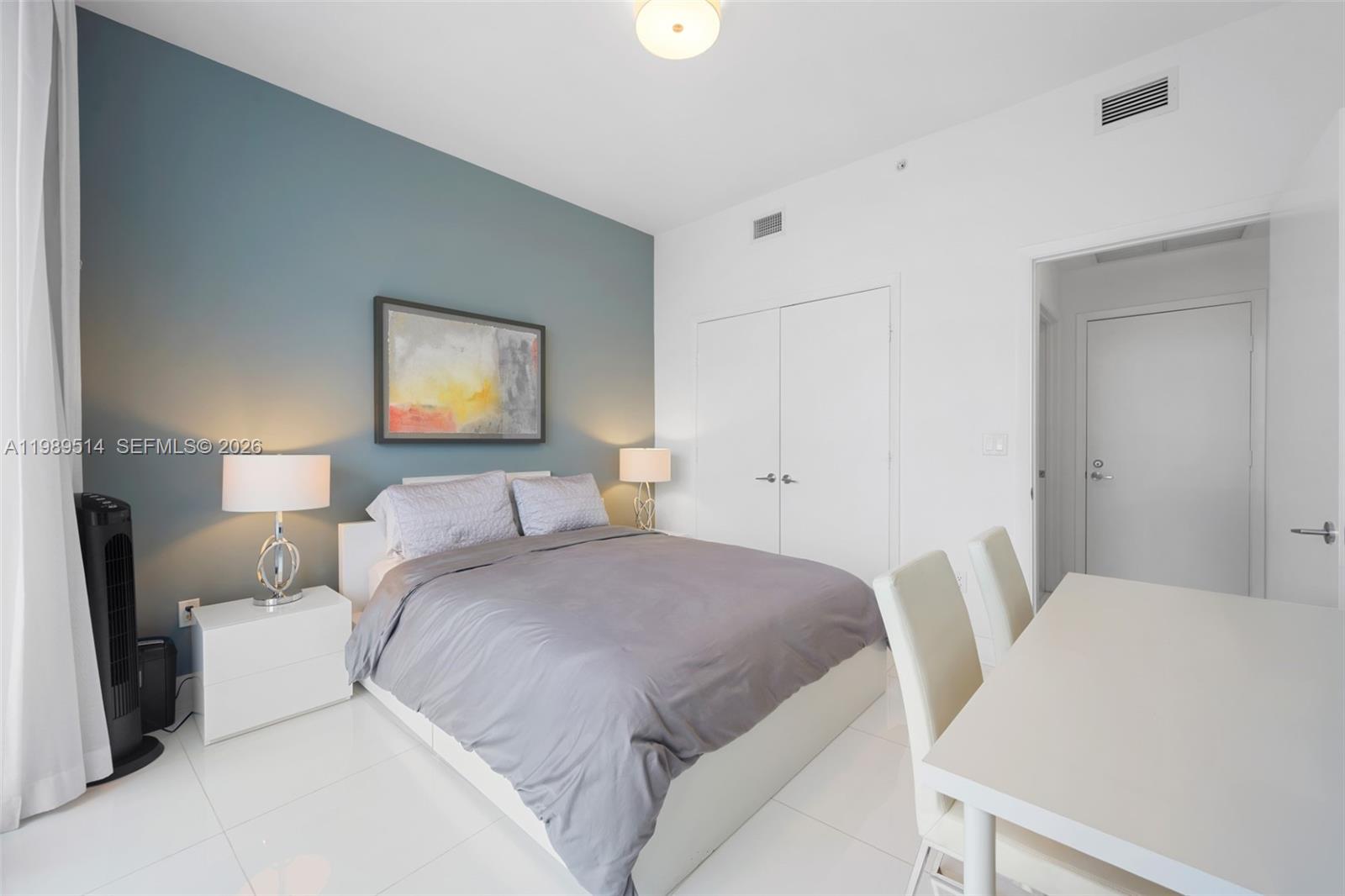 image Paramount Bay10