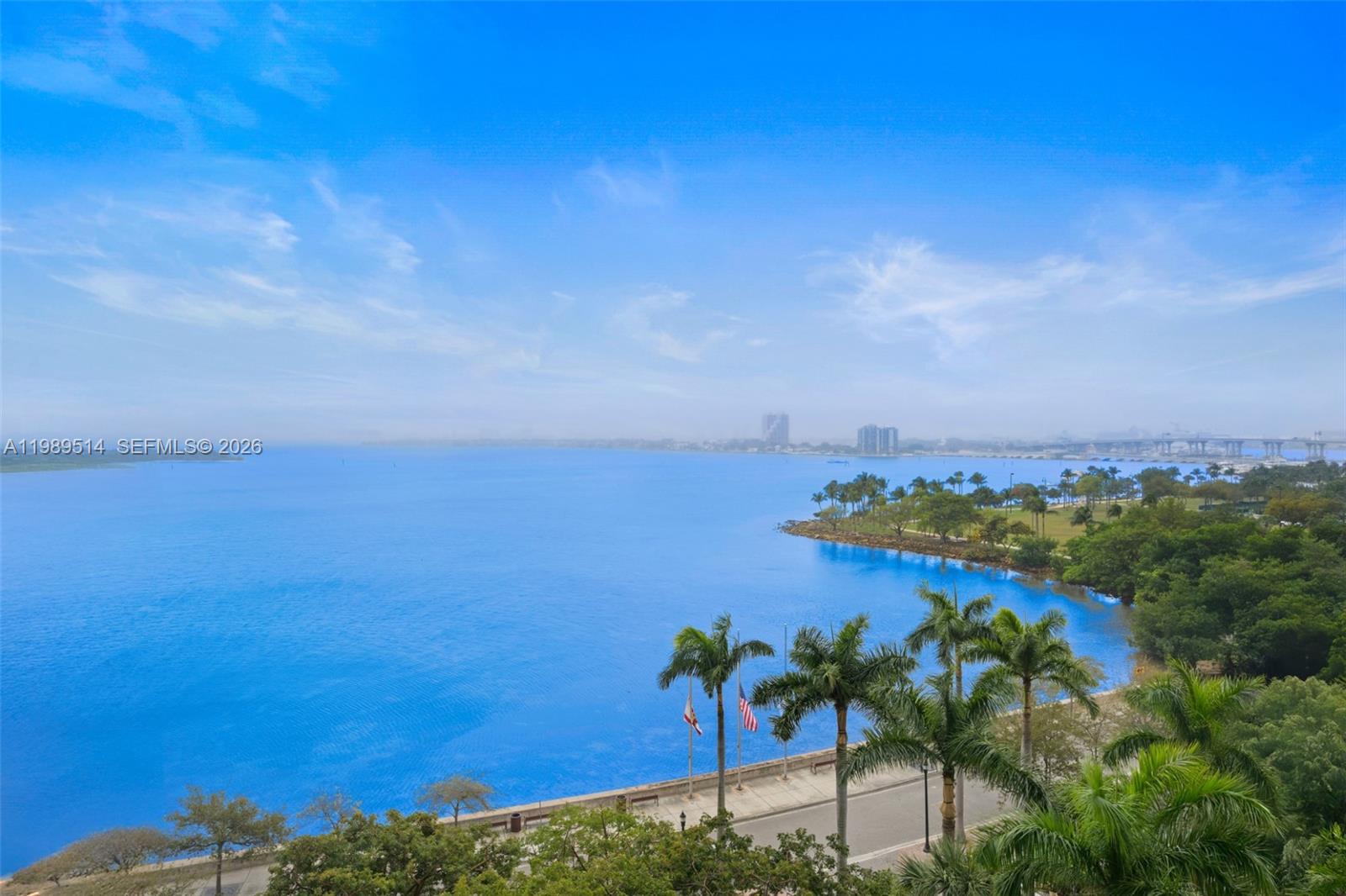 image Paramount Bay20