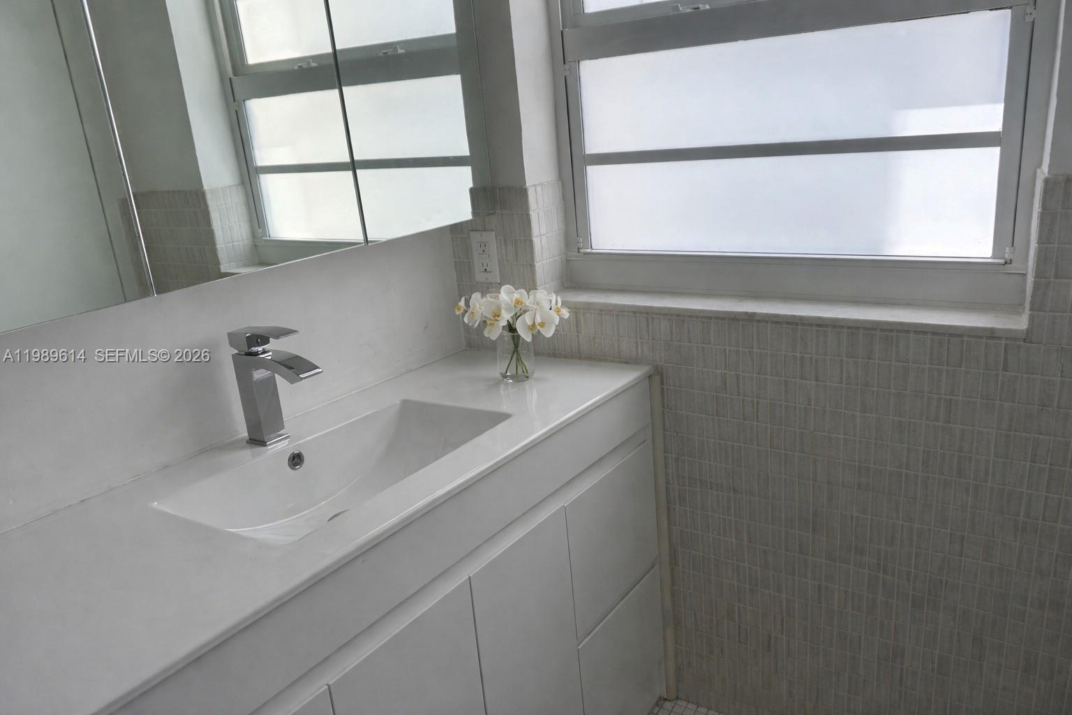 9341 E Bay Hbr Dr #6C Bay Harbor Islands, FL 33154