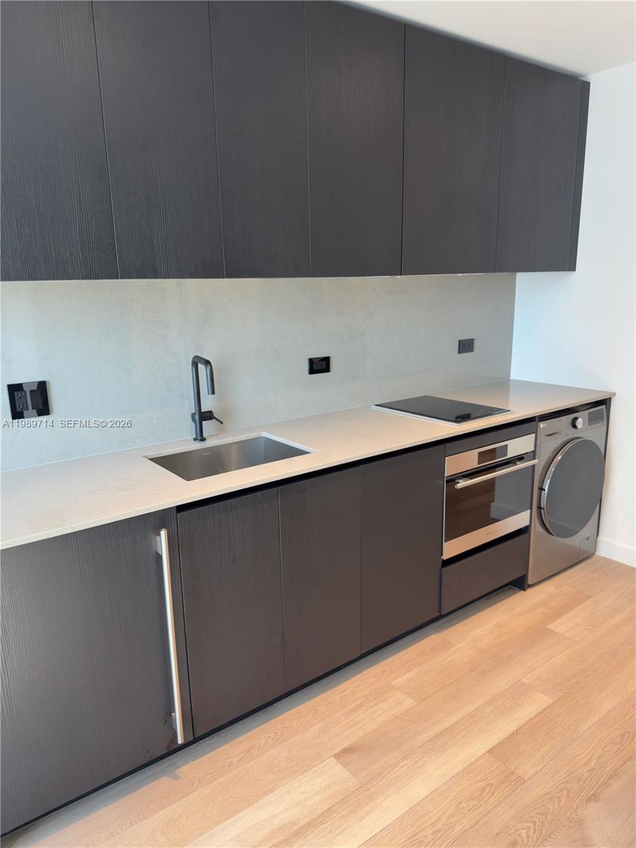 20 NE 11st #3006A Miami, FL 33132