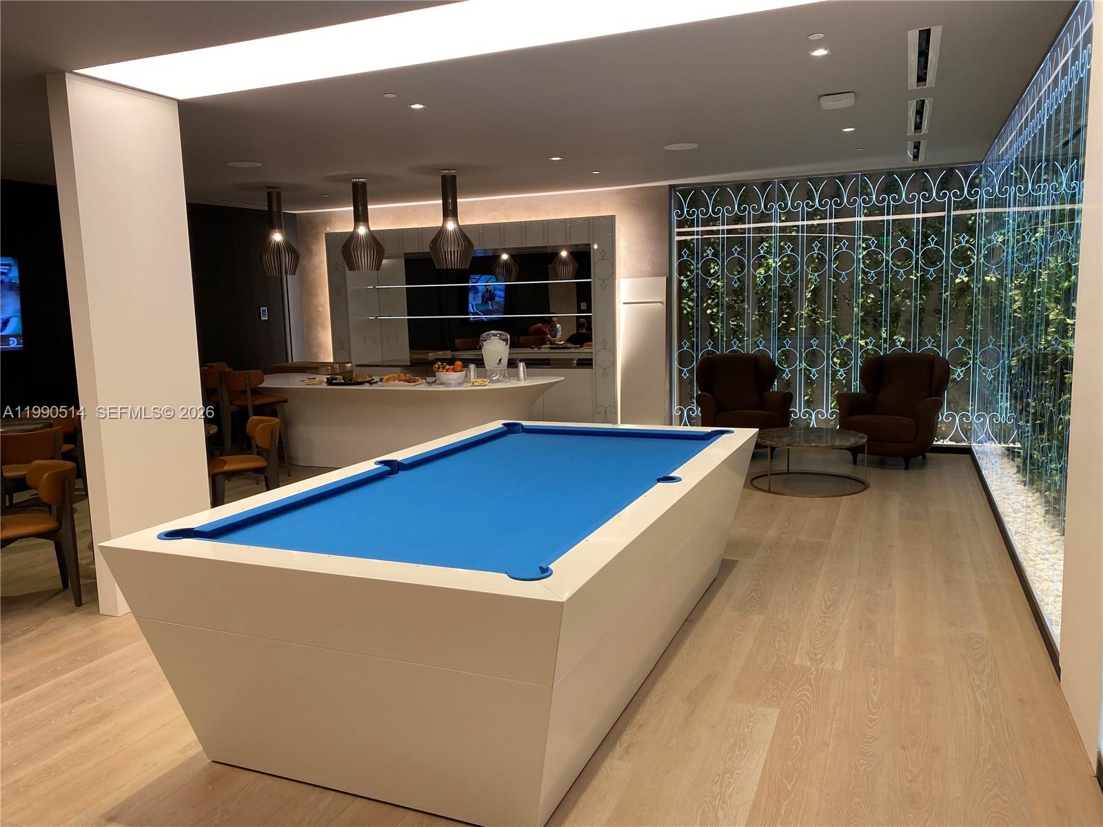 image Brickell Flatiron44