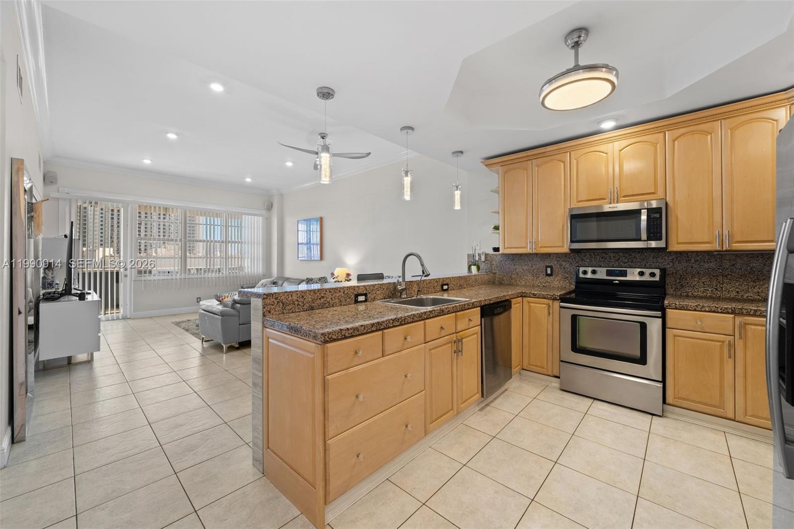 3725 S Ocean Dr #PH18 Hollywood, FL 33019