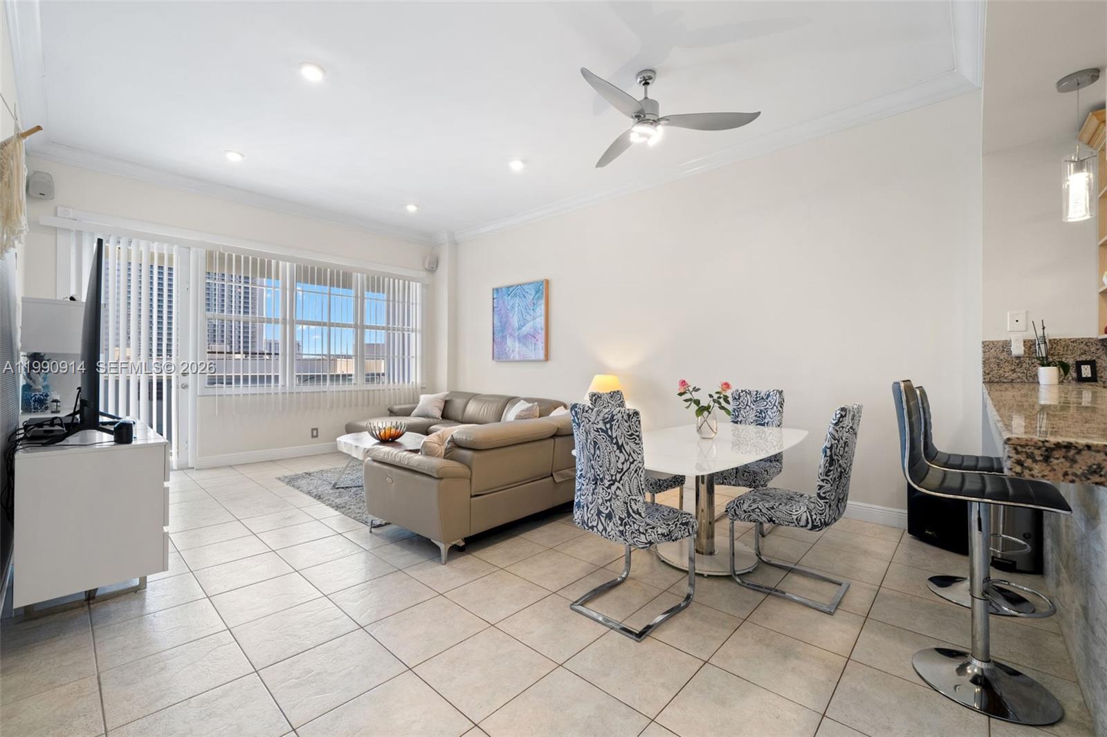 3725 S Ocean Dr #PH18 Hollywood, FL 33019