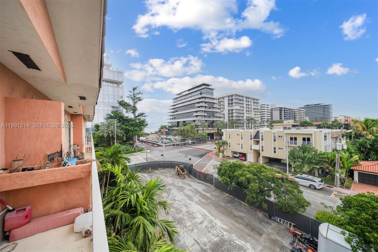 9008 Collins Ave #402 Surfside, FL 33154