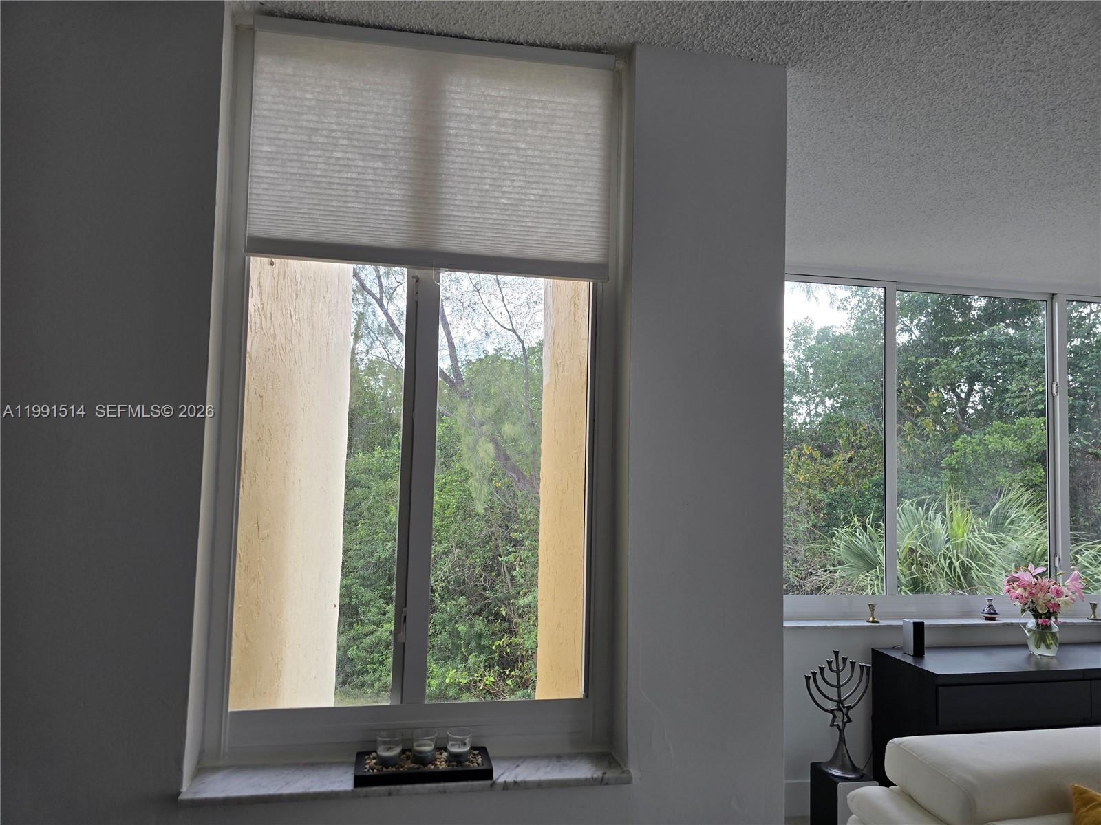 17890 W Dixie Hwy #307 North Miami Beach, FL 33160