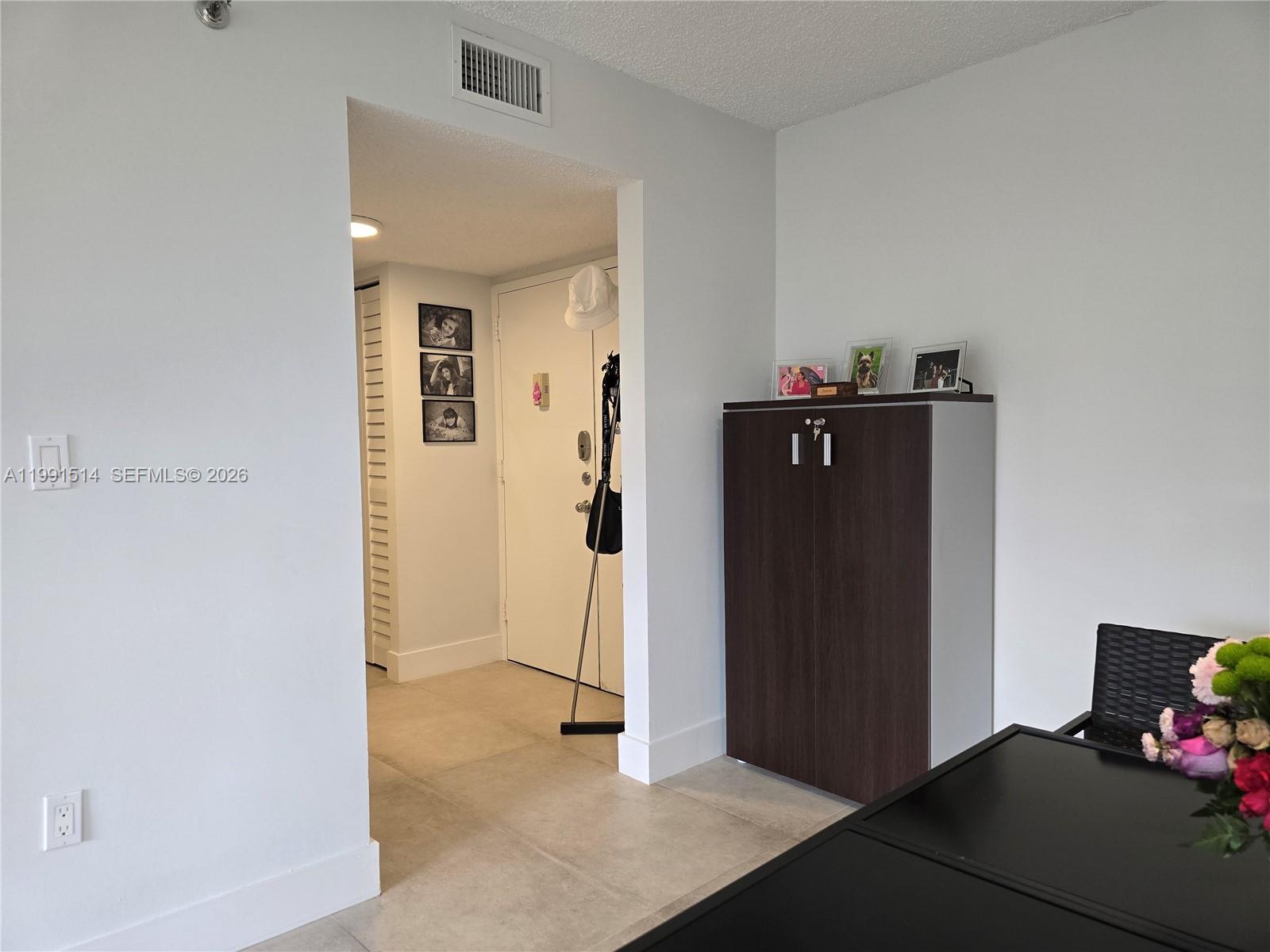 17890 W Dixie Hwy #307 North Miami Beach, FL 33160