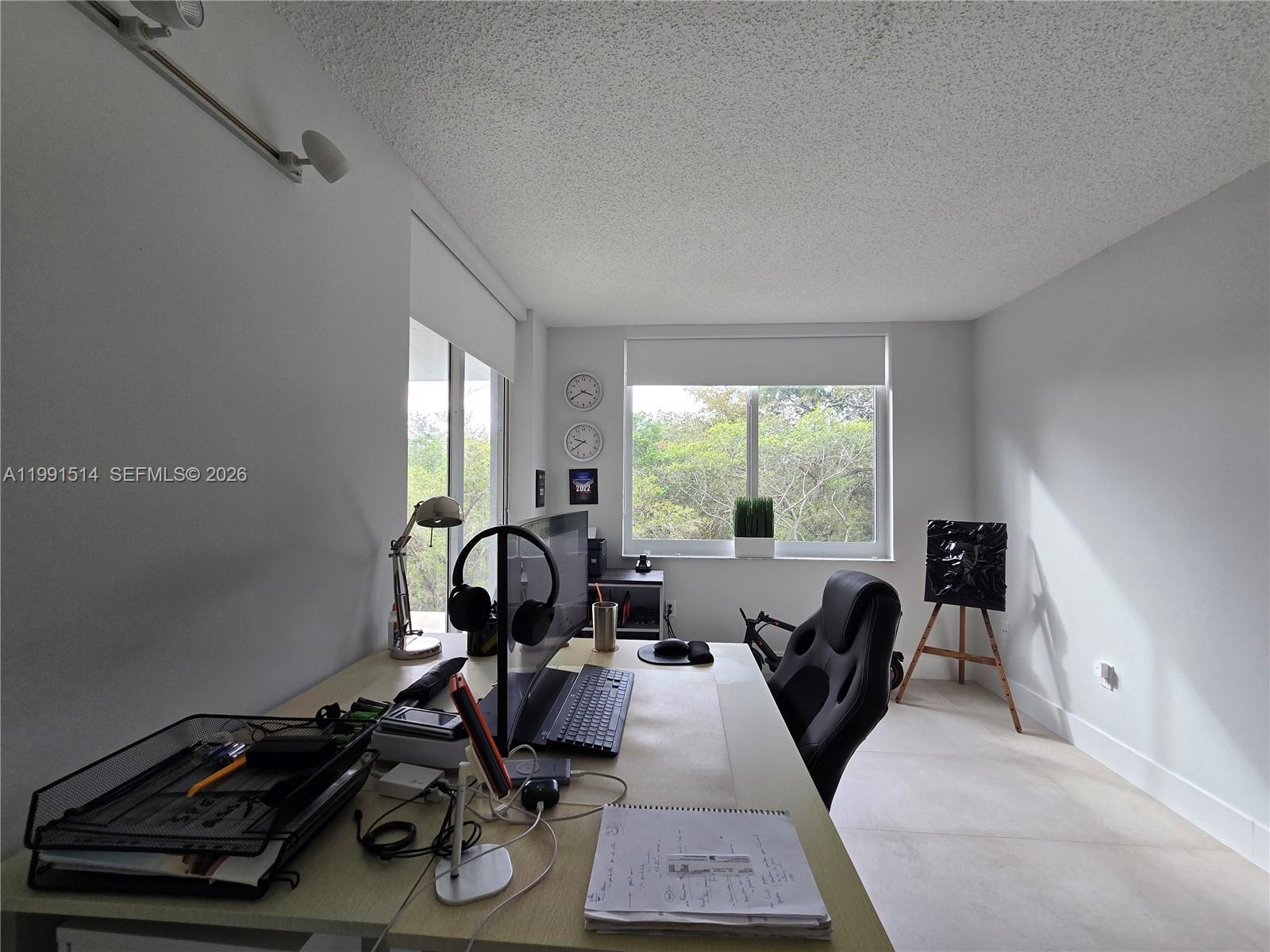 17890 W Dixie Hwy #307 North Miami Beach, FL 33160