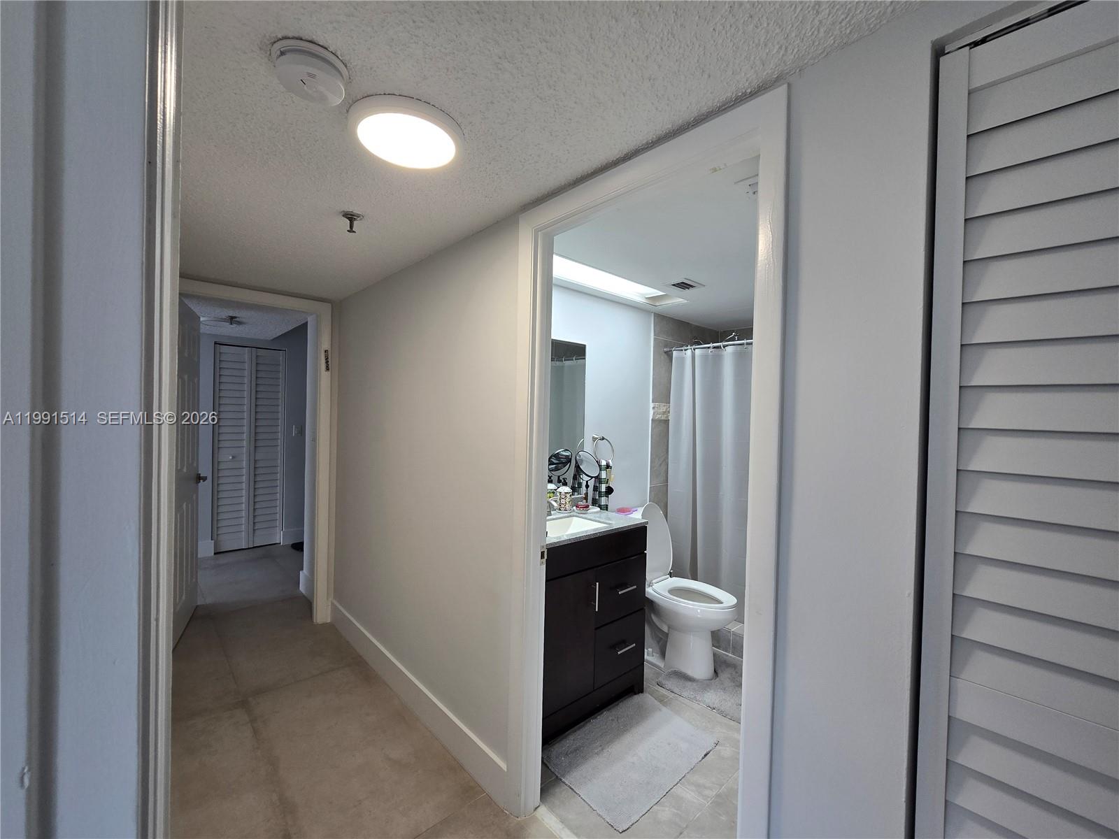 17890 W Dixie Hwy #307 North Miami Beach, FL 33160