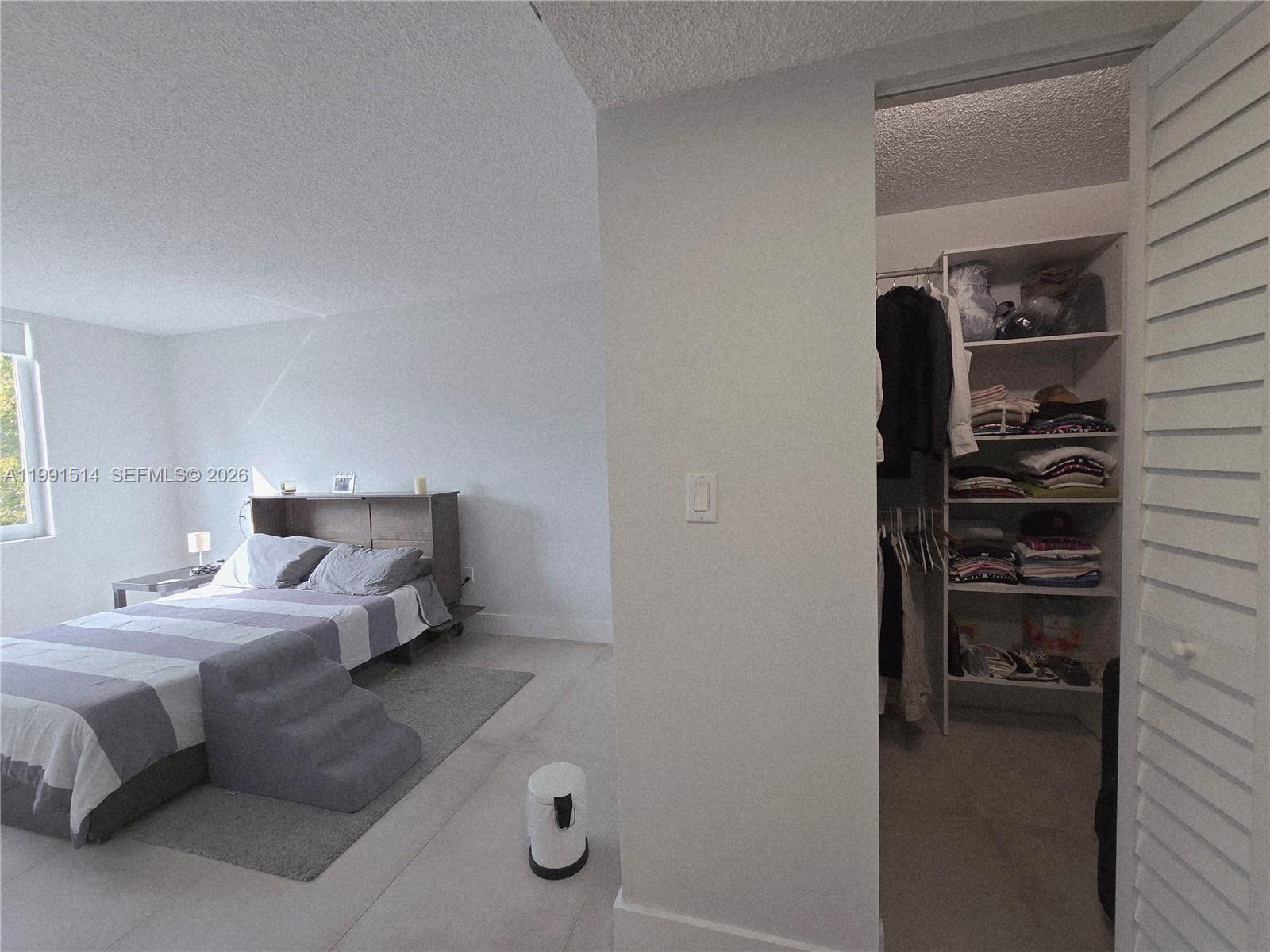 17890 W Dixie Hwy #307 North Miami Beach, FL 33160