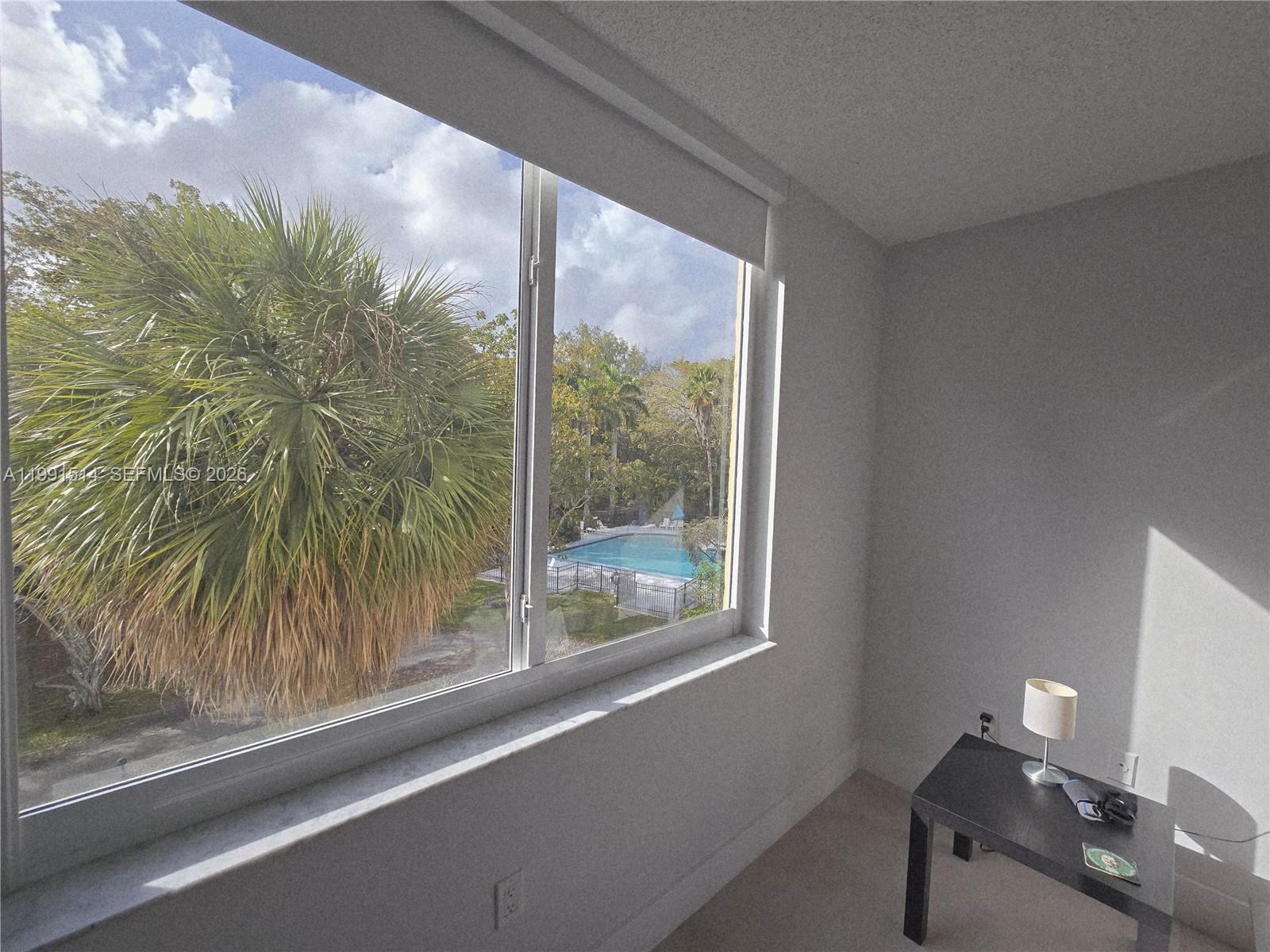 17890 W Dixie Hwy #307 North Miami Beach, FL 33160