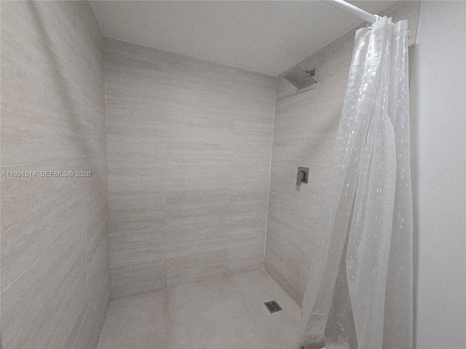 17890 W Dixie Hwy #307 North Miami Beach, FL 33160