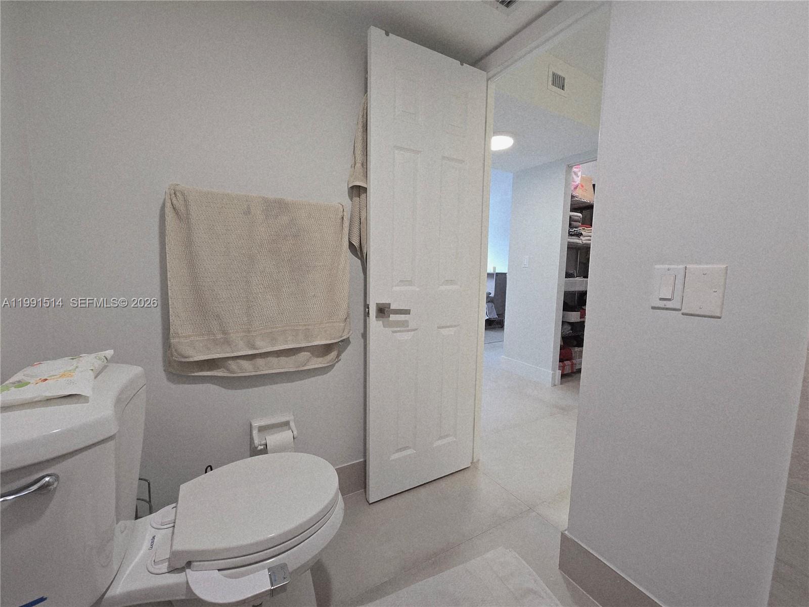 17890 W Dixie Hwy #307 North Miami Beach, FL 33160