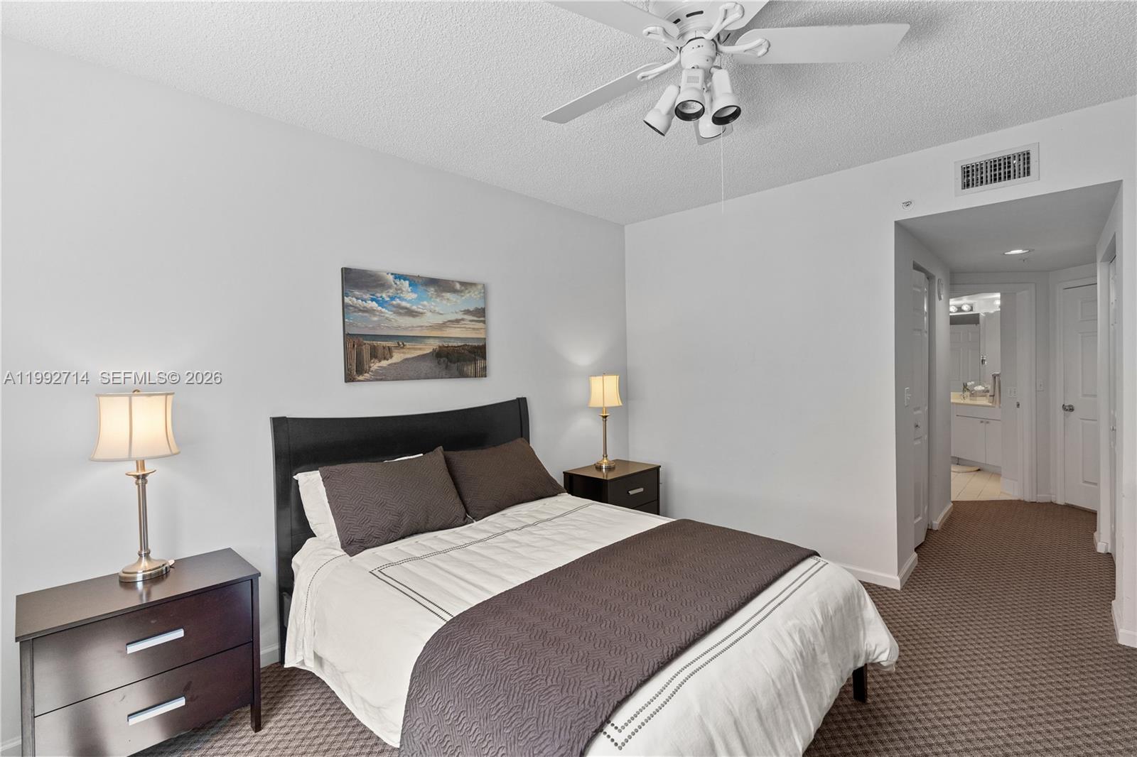 image Porto Bellagio Condo11