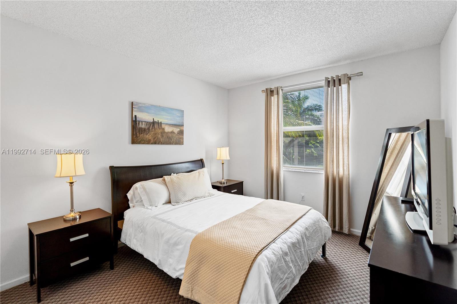 image Porto Bellagio Condo13