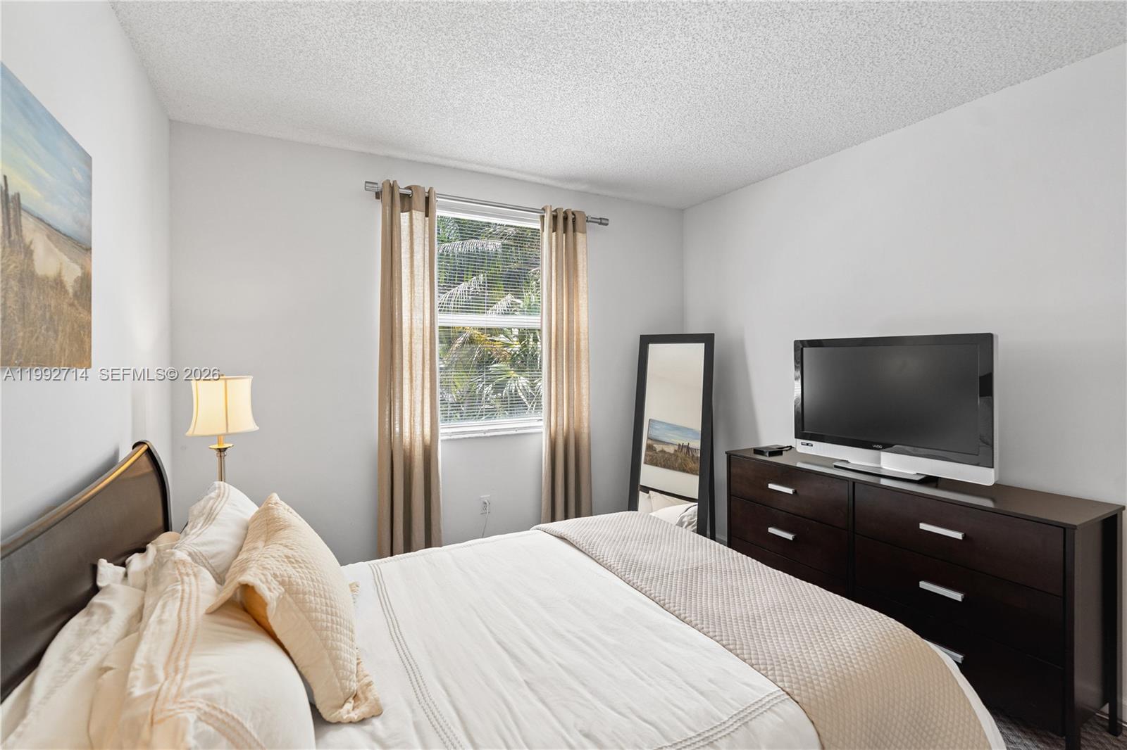 image Porto Bellagio Condo14