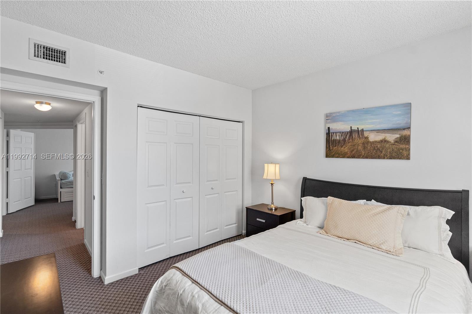 image Porto Bellagio Condo15